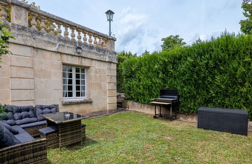 Millau Apartment | In the heart of Millau, cosy puncho gîtes, peaceful ground-floor location