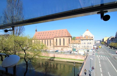City-Centre - Petite France Apartment | In the heart of Strasbourg, 3 rooms overlooking the Ill!