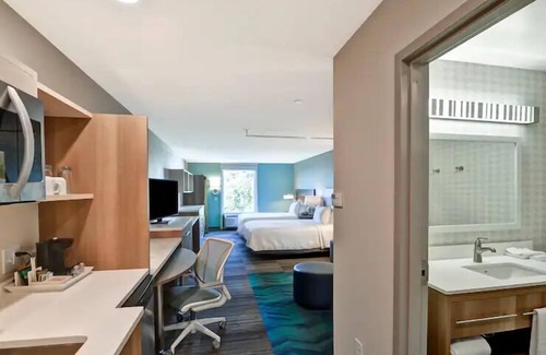 Terrace Park House | In the Heart of Tampa: Short Drive from Tampa International Airport!
