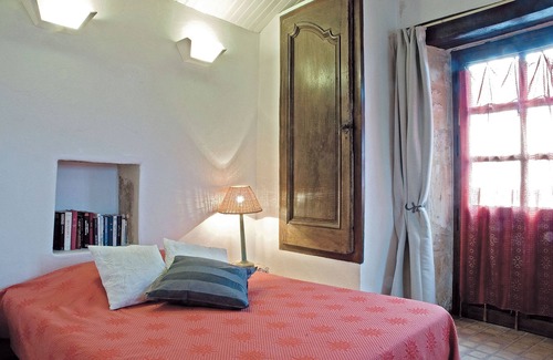 Issirac House | In the heart of the Gard countryside, in Provence