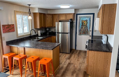 Crosby House | In town, close to the trails, fully fenced in yard!