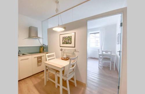 Bressanone Apartment | In Urbi, city appartement