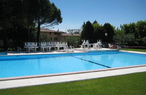 San Felice del Benaco Apartment | In Via Giordano Bruno 3 with a park of 9,000 sqm with 2 beautiful pools