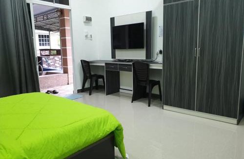 Kampung Ulu Sepri House | Inapdesa Teratak Bonda, Sepri REMBAU