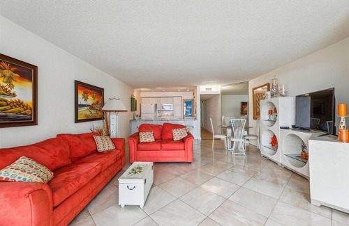 North Ocean City Condo | Includes Xplorie Activities and Linens. PYRAMID - 2BR oceanfront condo w/outdoor pool.