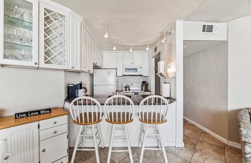 North Ocean City Condo | Includes Xplorie Activities and Linens. PYRAMID - 2BR oceanfront condo w/outdoor pool.
