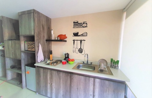 Ciudad Lopez Mateos Apartment | INCREDIBLE PREMIUM SUITE! 2 MINUTES FROM THE TEC! S01
