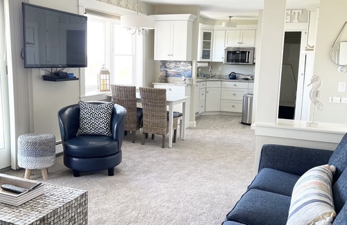 Ogunquit Condo | Incredible Panoramic Views & Prime Location