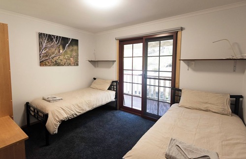 Taranna Cabin | Incredible Water Views Among Bushland on Tasman Peninsula - 6 Bed/6 Bath