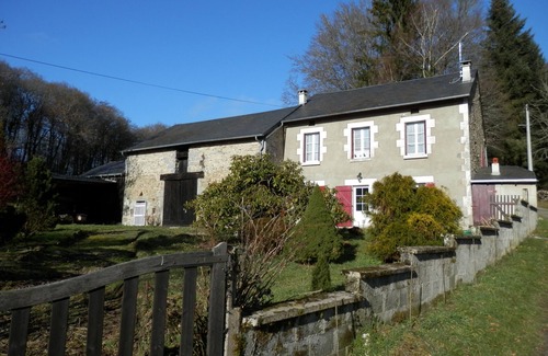 Lepinas Cottage | INDEPENDENT COUNTRY COTTAGE