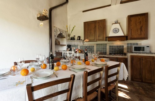 San Giovanni d'Asso Villa | INDEPENDENT VILLA WITH POOL IN THE HEART OF TUSCANY