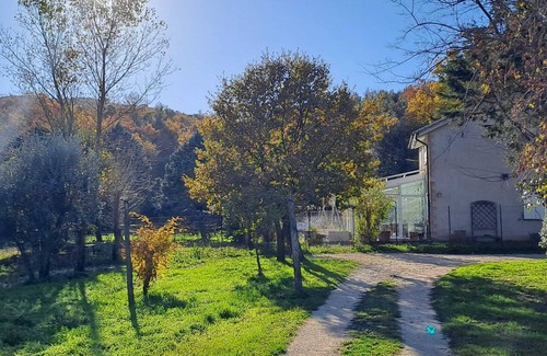 Fornole Bed & Breakfast | Independent room with small private garden and full bathroom