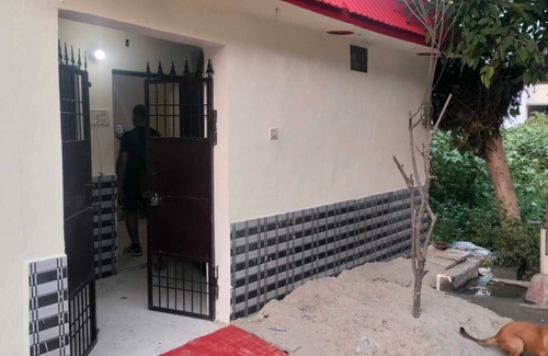 Moradabad House | Indian Ghar HomeStay 2-bedroom house with AC, WiFi in delightful Moradabad