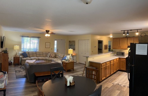 Indian River House | Indian River ALL SEASON cottage!