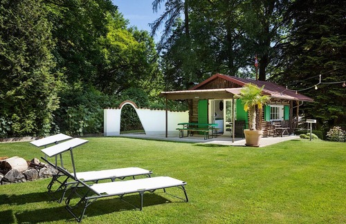 Unterallgau Cottage | Indian summer vacation in an idyllic hunting lodge
