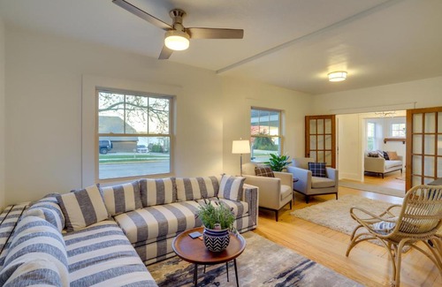 Syracuse House | Indiana Vacation Rental - Walk to Syracuse Lake!