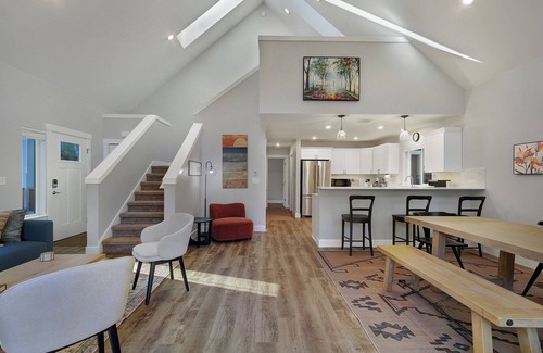 Indianola House | Indianola Cedar House - New Build 2024, Wraparound Deck + Quality finishes