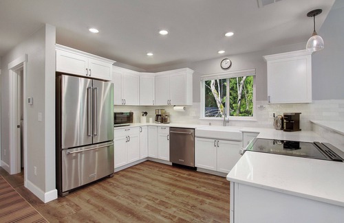 Indianola House | Indianola Cedar House - New Build 2024, Wraparound Deck + Quality finishes