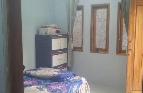 Cianjur House | Indonesia Village is homestay