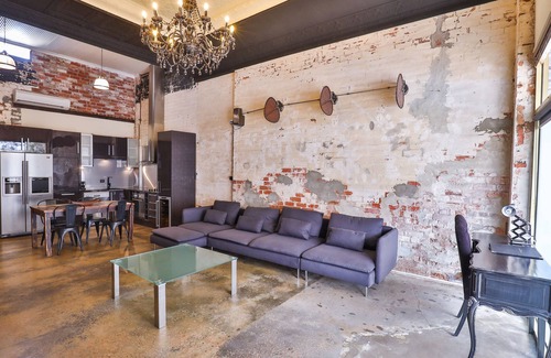 Mildura Central Business District Apartment | Indulge Apartments - Eighth Street