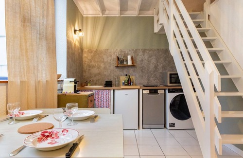 Ile de Nantes Palais des Congres Apartment | Industrial duplex on the Ile de Nantes