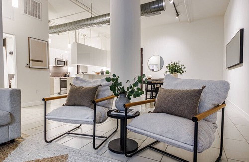 Historic Core Apartment | Industrial-Style 2BR Condo Downtown LA W/Rooftop