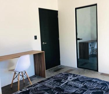 Ocotepec House | Industrialhaus Alberca privada y climatizada