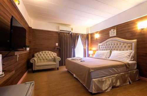 Bang Phlat Hotel | Infinite Hotel