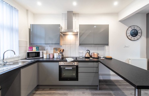 Anfield Apartment | Infinity Apartments Harrow Road