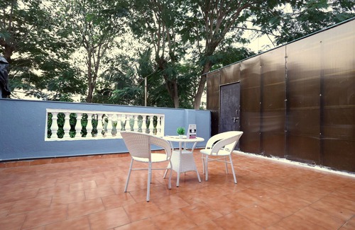 Goregaon East House | Infinity It park - 3 BHK Suite - Comp Wifi/Laundry