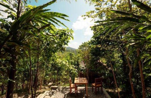 El Nido House | Inigtan Lio Bamboo Cottages