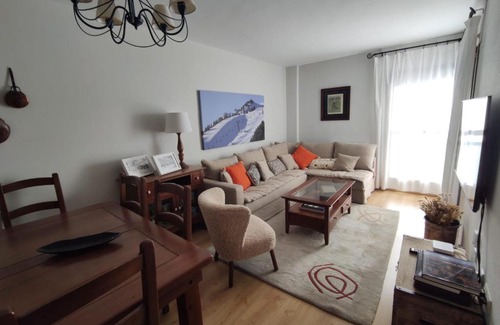 Cerler Apartment | Inmocyma Cerler-Prados de Velarta C2 8 -vistas panorámicas