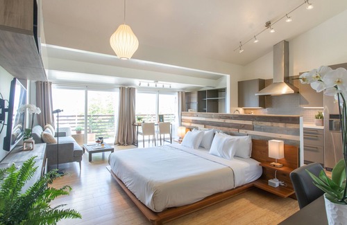 Encinitas Bed & Breakfast | Inn at Moonlight Beach