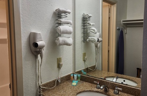 Galveston Hotel | Inn at The Waterpark
