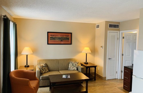 Hudson Beach Estates Hotel | Inn on the Gulf