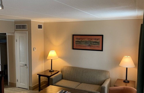 Hudson Beach Estates Hotel | Inn on the Gulf