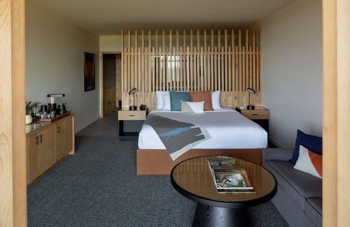 Carlton Bed & Breakfast | Inn the Ground