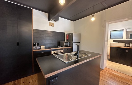 South Toowoomba Apartment | Inner City 2 Bedroom Apartment #1