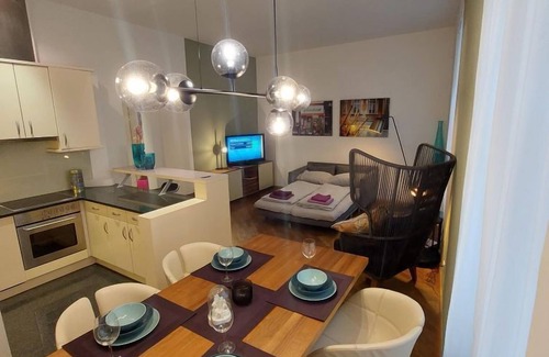 Innere Stadt Apartment | Inner City by Interhome