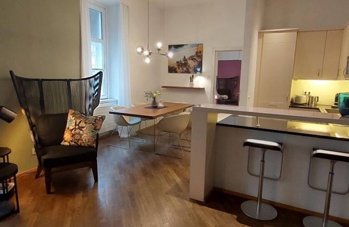 Innere Stadt Apartment | Inner City by Interhome