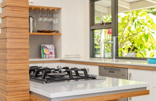Long Beach House | Inner Sanctum - 160m to the beach!