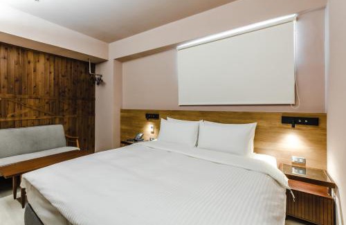 Cianjin District Hotel | Inns Hotel