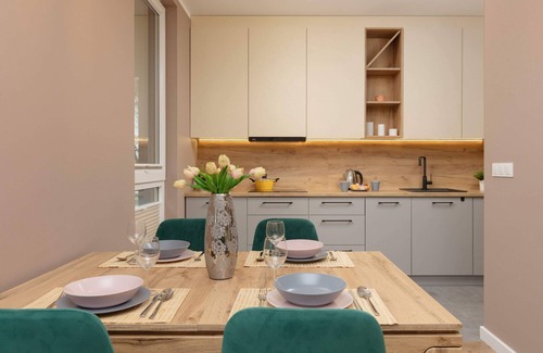 Wlochy Apartment | Installers 5A | Air-conditioned apartment |Balcony