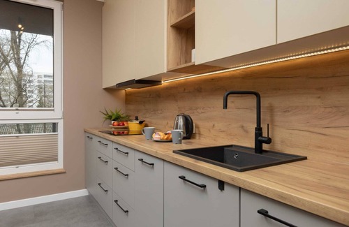 Wlochy Apartment | Installers 5A | Air-conditioned apartment |Balcony