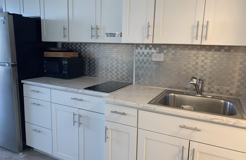 Sunny Isles Beach Apartment | Instaworthy-Prestigious Sunny Isles Beach. Direct beach access from building