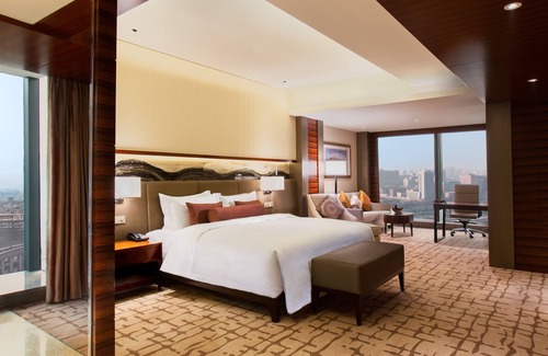 Lixia District Hotel | InterContinental Jinan City Center by IHG