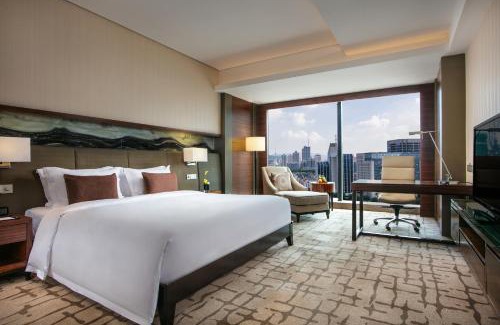 Lixia District Hotel | Intercontinental Jinan City Center by IHG