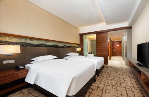 Lixia District Hotel | Intercontinental Jinan City Center by IHG