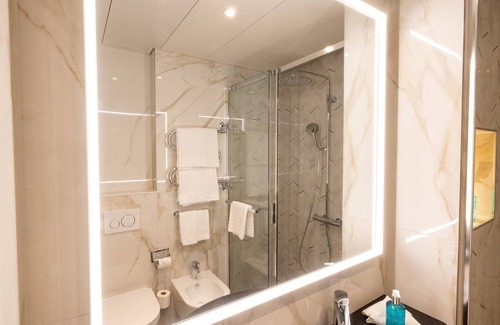 Lugano City-Centre Hotel | International au Lac Historic Lakeside Hotel