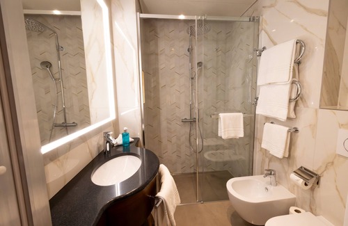 Lugano City-Centre Hotel | International au Lac Historic Lakeside Hotel